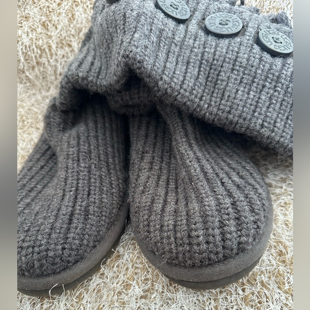 UGG Women's Tall Gray Knit Boot features Fringe & Button Accents